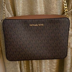 Michael Kors Cross Body